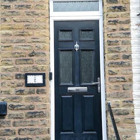 Appartement Delightful 2 Bed Town Centre House, Sleeps 4 à Barnsley Extérieur photo