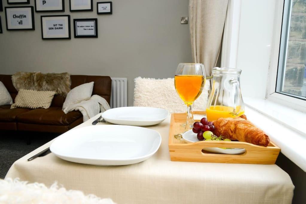 Appartement Delightful 2 Bed Town Centre House, Sleeps 4 à Barnsley Extérieur photo